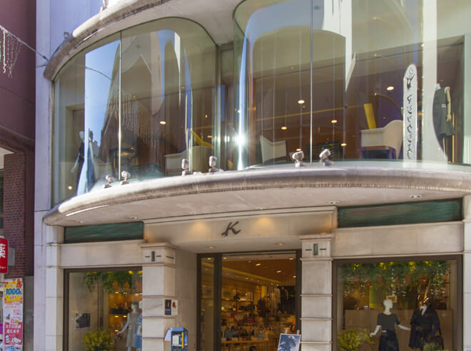 キタムラ本店(バッグ&小物)約2,050m 自転車9分